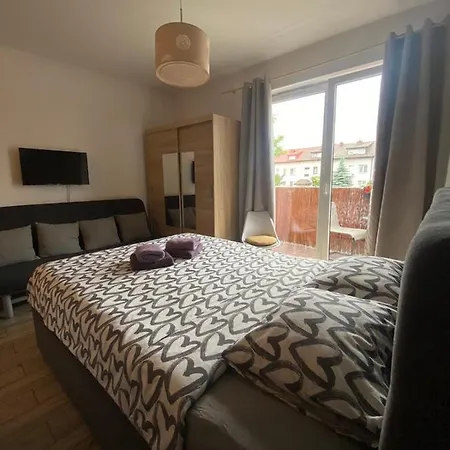 Apartment Wczasowa 3 *